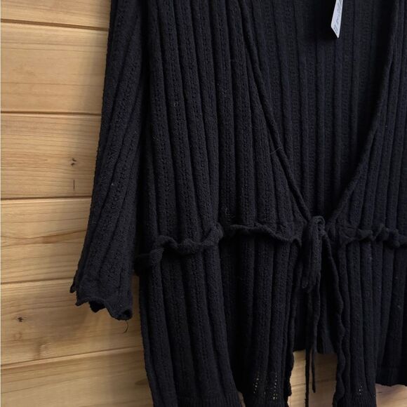 NWT Torrid Size 2 Black Tie Front Cropped Elbow Sleeve Shrug Cardigan - Picture 5 of 12